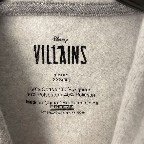 New With Tags Women’s Disney Villains Gray Graphic Hoodie XXS - Picture 3 of 7